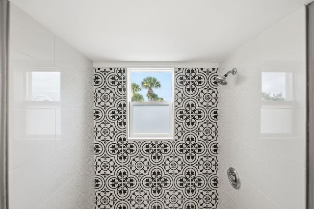 1635 SE Green Acres Circle Dd202, Port St Lucie, FL 34952