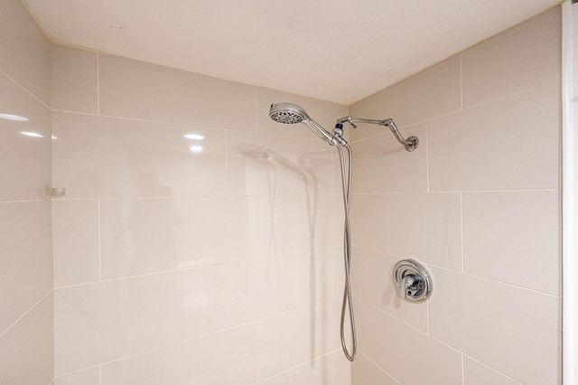 1635 SE Green Acres Circle Dd202, Port St Lucie, FL 34952