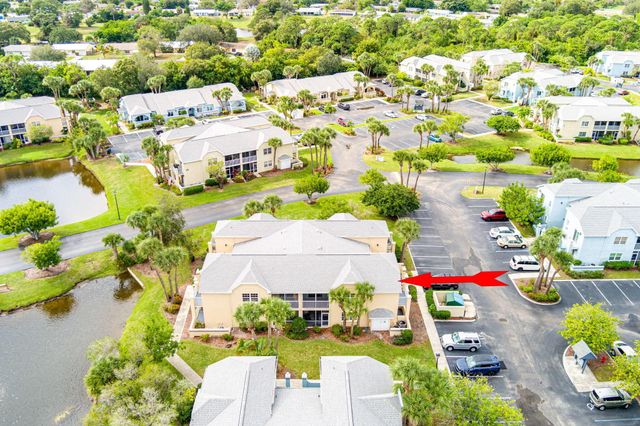 1635 SE Green Acres Circle Dd202, Port St Lucie, FL 34952