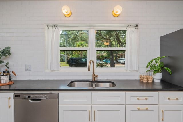3 SE Waynel Circle, Fort Walton Beach, FL 32548