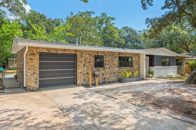 3 SE Waynel Circle, Fort Walton Beach, FL 32548