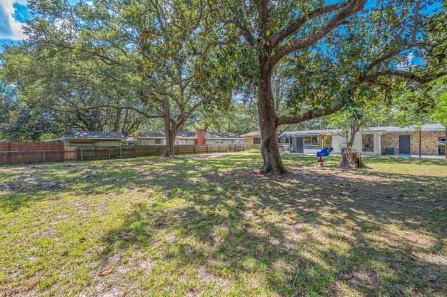 3 SE Waynel Circle, Fort Walton Beach, FL 32548