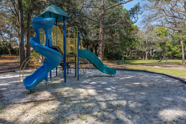 3 SE Waynel Circle, Fort Walton Beach, FL 32548