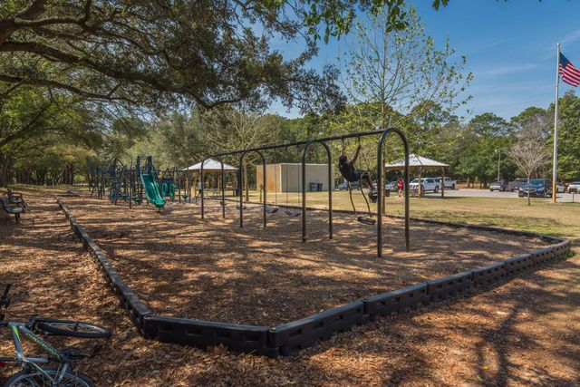 3 SE Waynel Circle, Fort Walton Beach, FL 32548