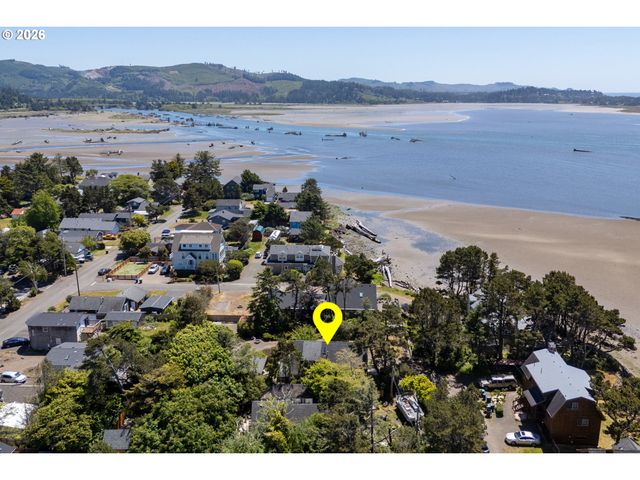 6636 Sw EBB Ave, Lincoln City, OR 97367
