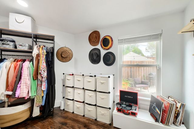 818 N Windomere Avenue, Dallas, TX 75208