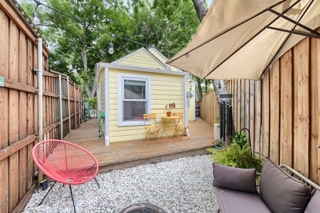 818 N Windomere Avenue, Dallas, TX 75208