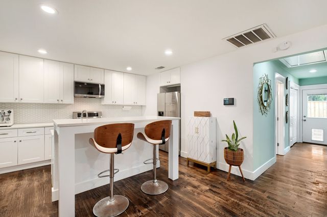 818 N Windomere Avenue, Dallas, TX 75208