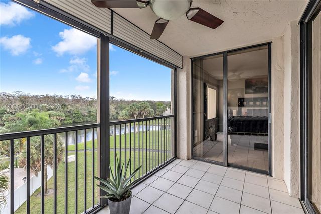 2900 NW 42nd Avenue A402, Coconut Creek, FL 33066