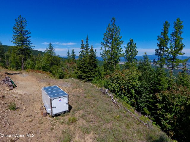 3203 S Mellick Rd, Post Falls, ID 83854