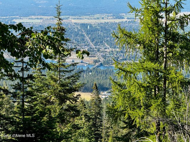 3203 S Mellick Rd, Post Falls, ID 83854
