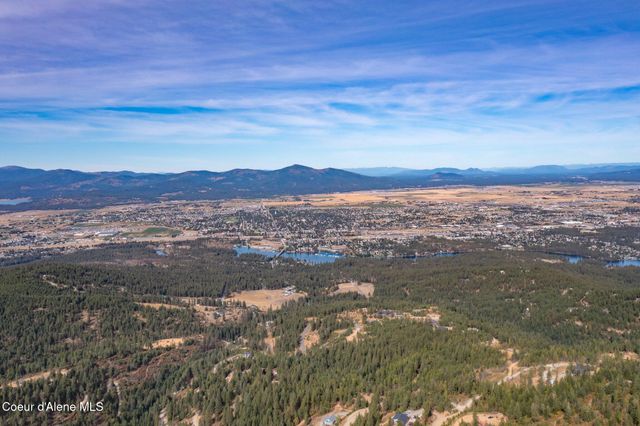 3203 S Mellick Rd, Post Falls, ID 83854