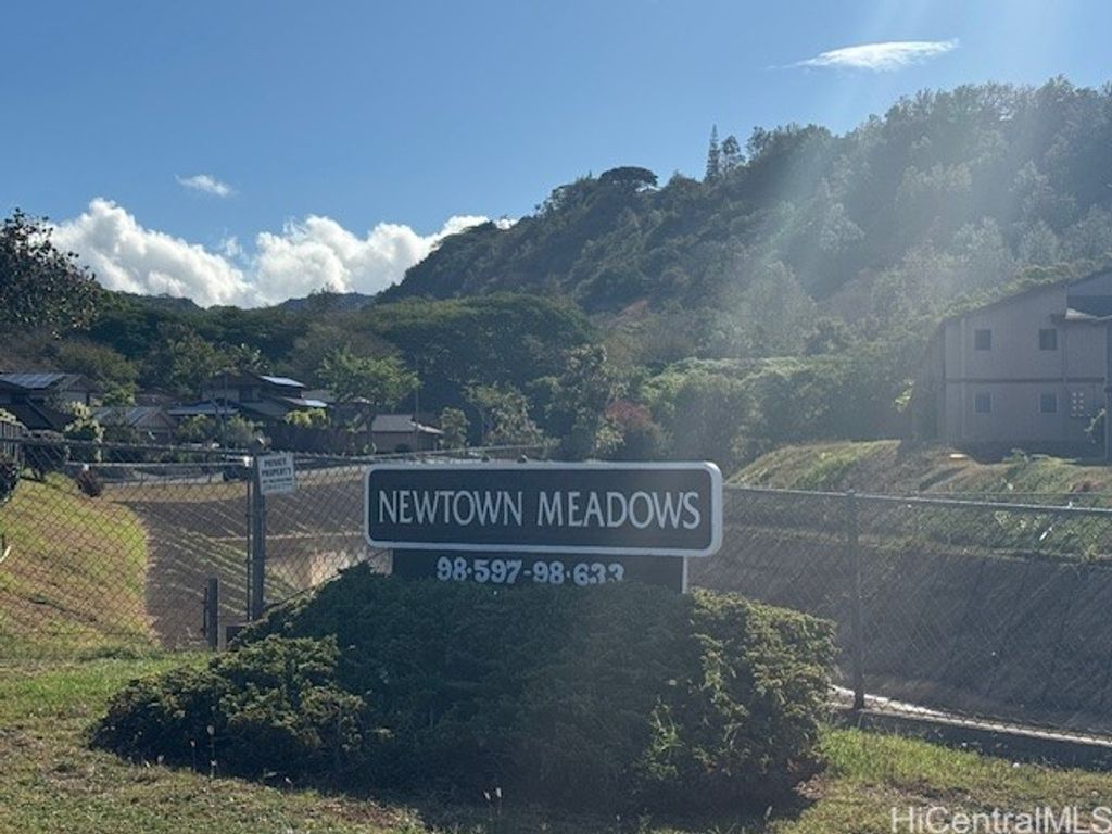 98-621 Kilinoe Street 4B1, Aiea, HI 96701