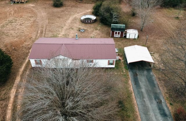 114 Camelot Dr, Hohenwald, TN 38462