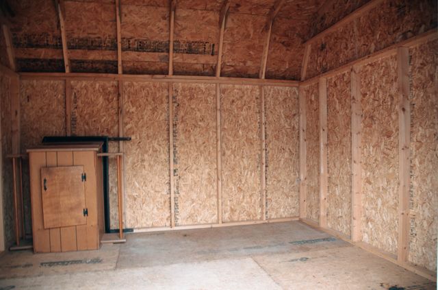 114 Camelot Dr, Hohenwald, TN 38462