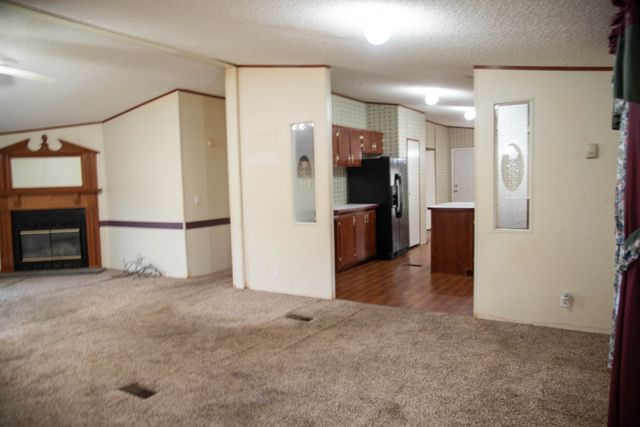 114 Camelot Dr, Hohenwald, TN 38462