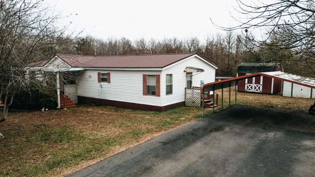 114 Camelot Dr, Hohenwald, TN 38462