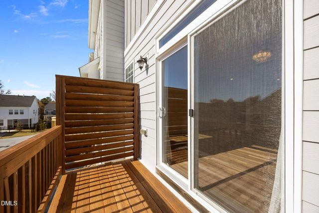 2901 Great Lawn Road 77, Apex, NC 27502