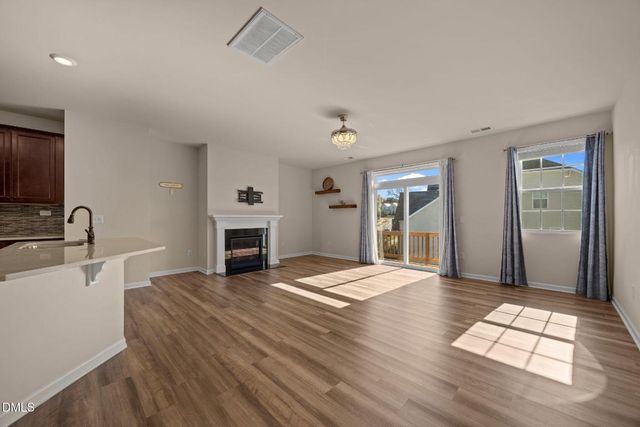 2901 Great Lawn Road 77, Apex, NC 27502