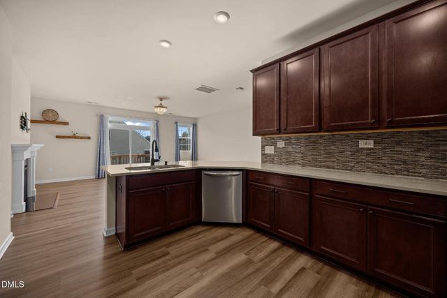 2901 Great Lawn Road 77, Apex, NC 27502