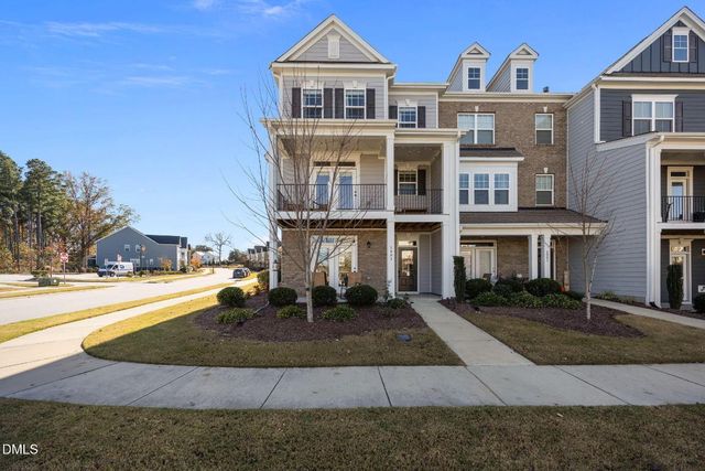 2901 Great Lawn Road 77, Apex, NC 27502