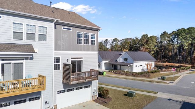 2901 Great Lawn Road 77, Apex, NC 27502