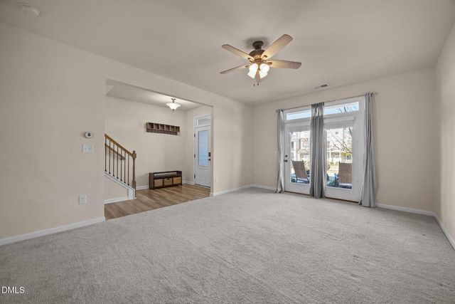 2901 Great Lawn Road 77, Apex, NC 27502