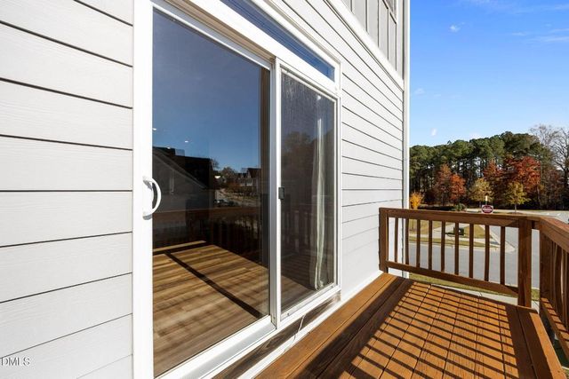 2901 Great Lawn Road 77, Apex, NC 27502