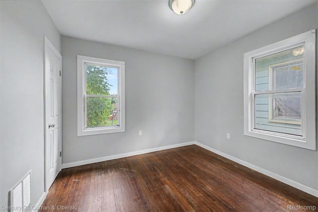 4623 Allendale Street, Detroit, MI 48204