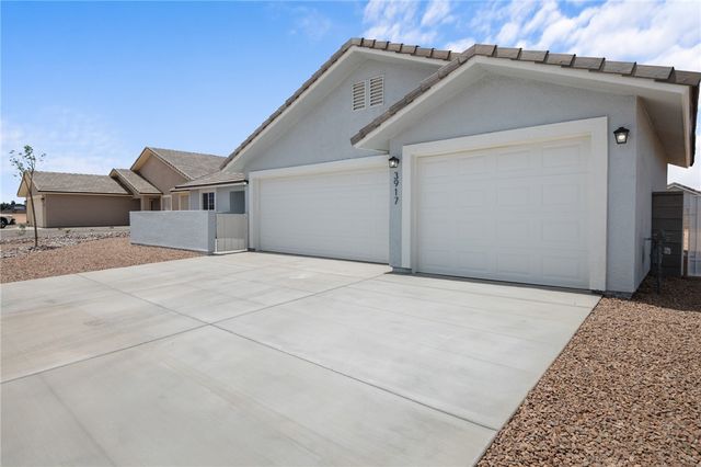 3917 N Jewel Street, Kingman, AZ 86409