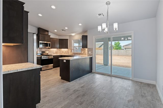 3917 N Jewel Street, Kingman, AZ 86409