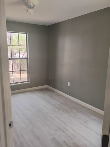 3340 Kirby Trees Pl, Memphis, TN 38115