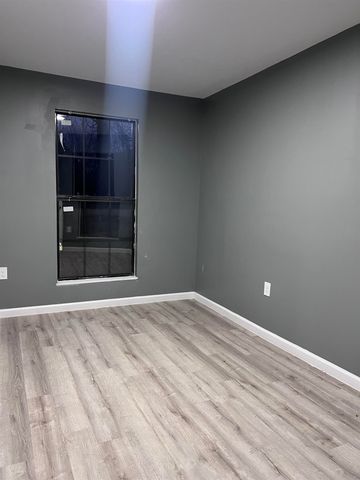 3340 Kirby Trees Pl, Memphis, TN 38115