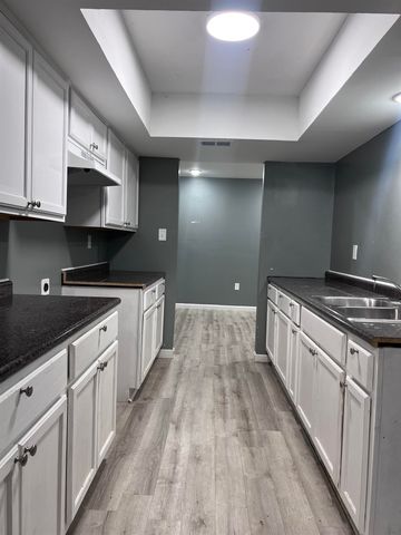 3340 Kirby Trees Pl, Memphis, TN 38115