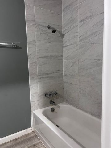 3340 Kirby Trees Pl, Memphis, TN 38115