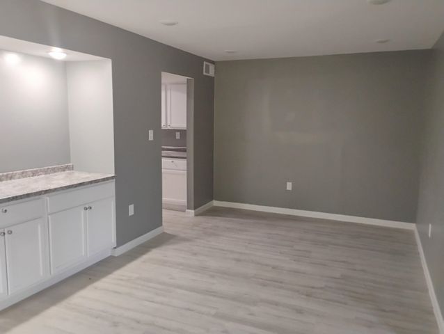 3340 Kirby Trees Pl, Memphis, TN 38115