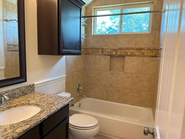 505 W North Loop BLVD A, Austin, TX 78751