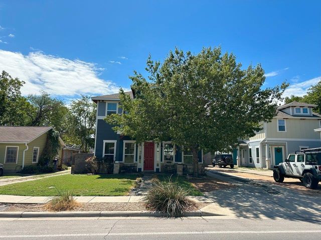 505 W North Loop BLVD A, Austin, TX 78751