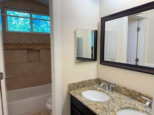 505 W North Loop BLVD A, Austin, TX 78751