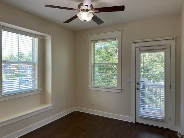 505 W North Loop BLVD A, Austin, TX 78751
