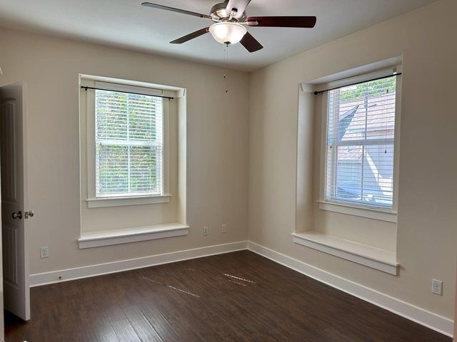505 W North Loop BLVD A, Austin, TX 78751
