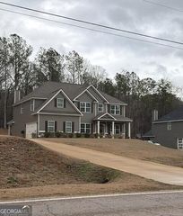 208 N Davis Road, Lagrange, GA 30241