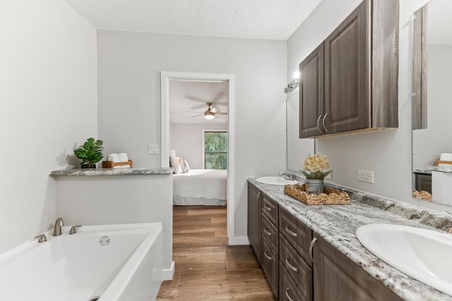 212 Langham Court, Moncks Corner, SC 29461