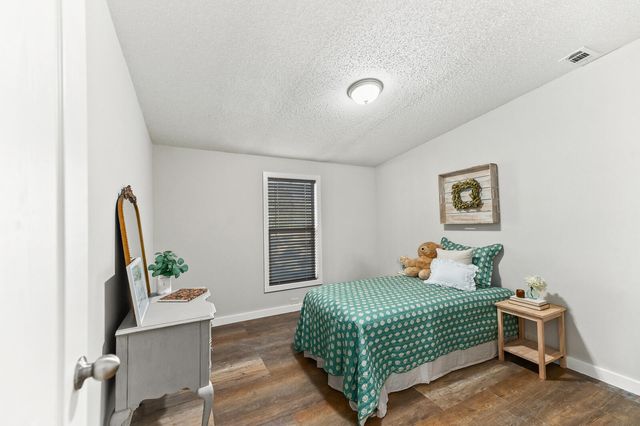 212 Langham Court, Moncks Corner, SC 29461