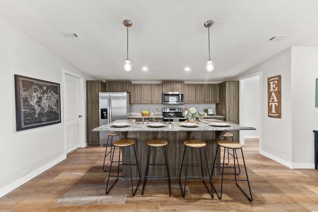 212 Langham Court, Moncks Corner, SC 29461