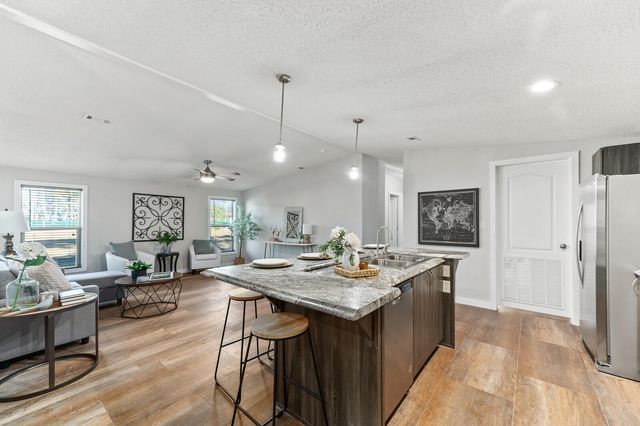 212 Langham Court, Moncks Corner, SC 29461