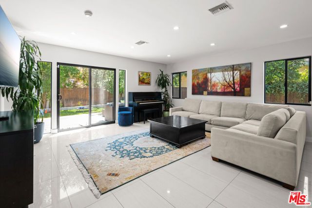 5710 Jamieson Avenue, Encino (los Angeles), CA 91316