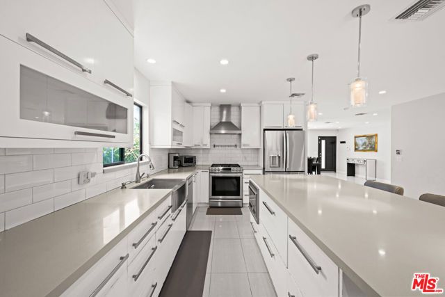5710 Jamieson Avenue, Encino (los Angeles), CA 91316