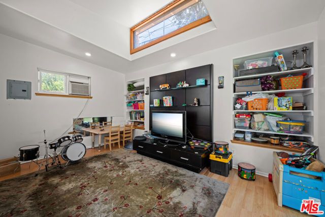 5710 Jamieson Avenue, Encino (los Angeles), CA 91316