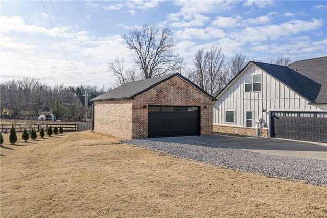 4622 Mize Lane, Van Buren, AR 72956